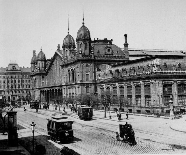 Image of Budapest Nyugati Pályaudvar Royal Hungarian Train Station